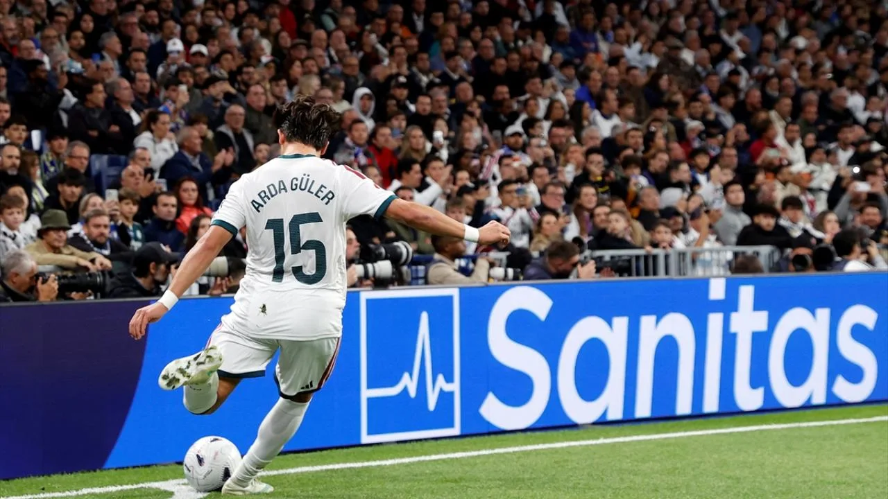 Arda Güler'in Jeneriklik Golu Real Madrid'ı 4-1'de Sevilla'yı Yendi