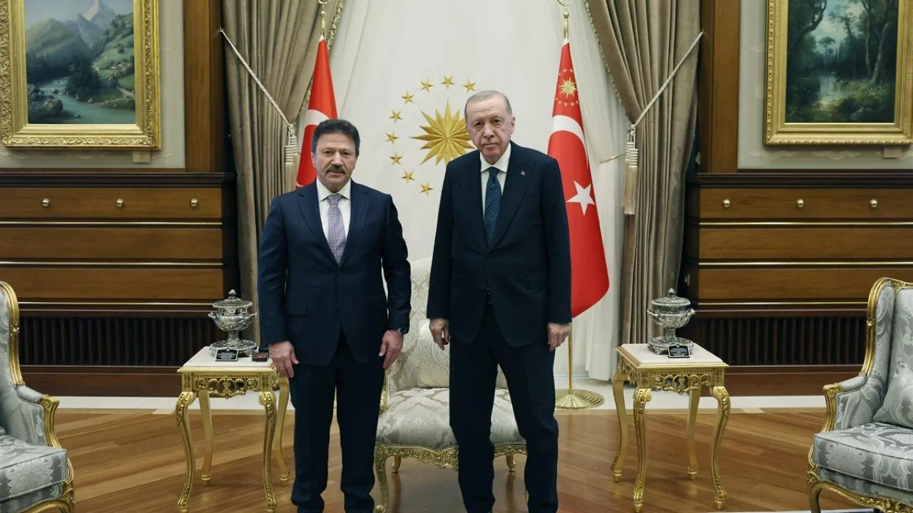 Cumhurbaşkanı Erdoğan, TESK Genel Başkanı Mehmet Yiğiner'i kabul etti